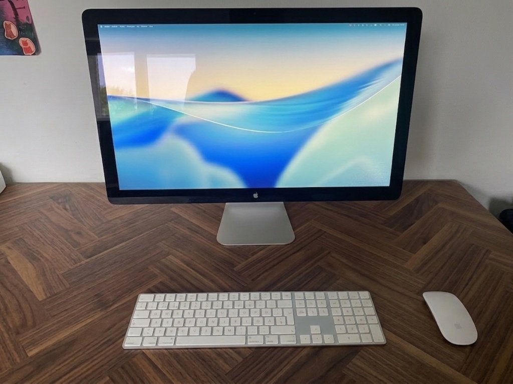 Apple 27" inch LED Cinema Display Thunderbolt A1407 monitior, Computers en Software, Gebruikt, Overige modellen, Ophalen of Verzenden