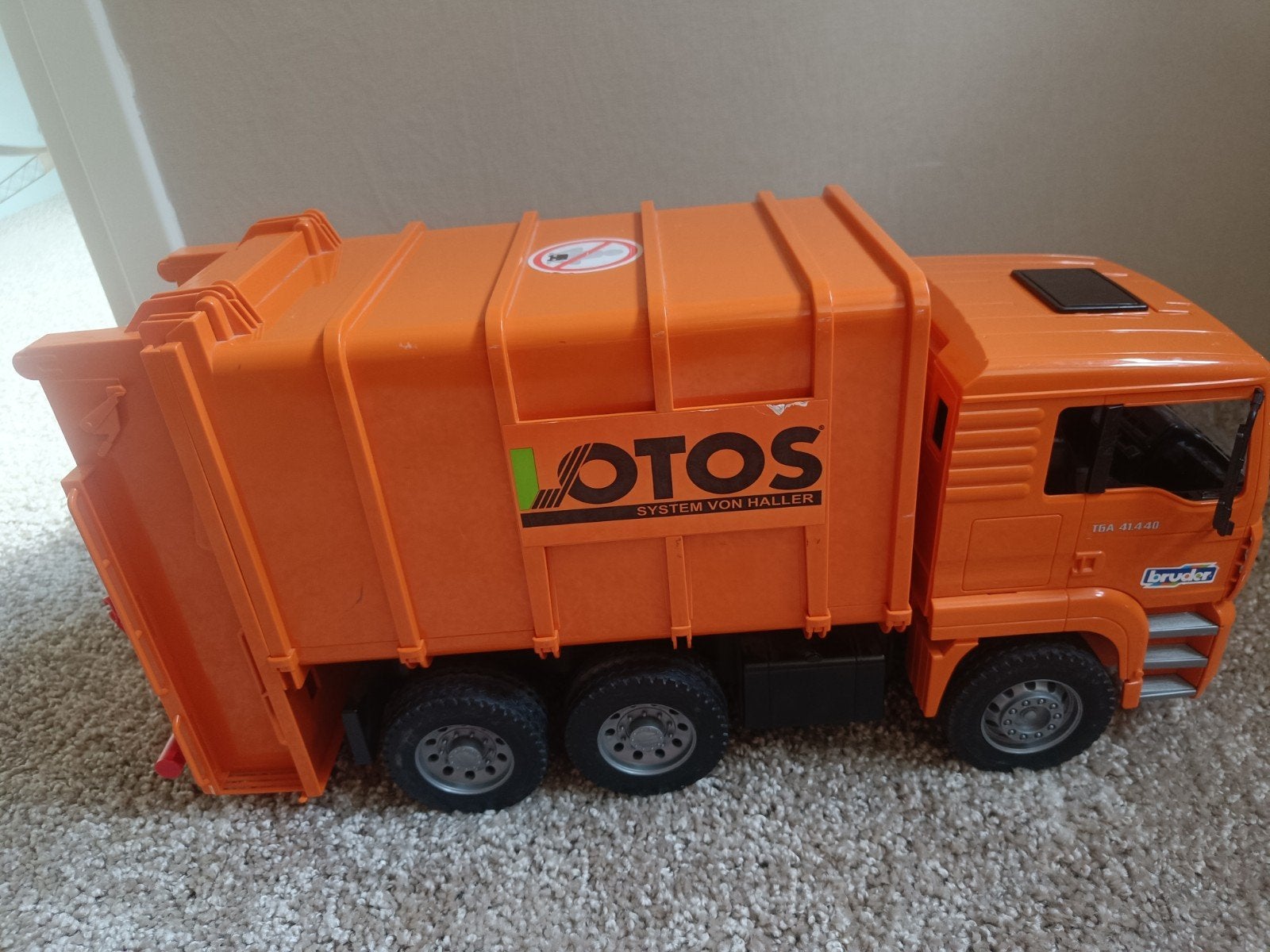 Bruder kliko wagen, Ophalen, Zo goed als nieuw