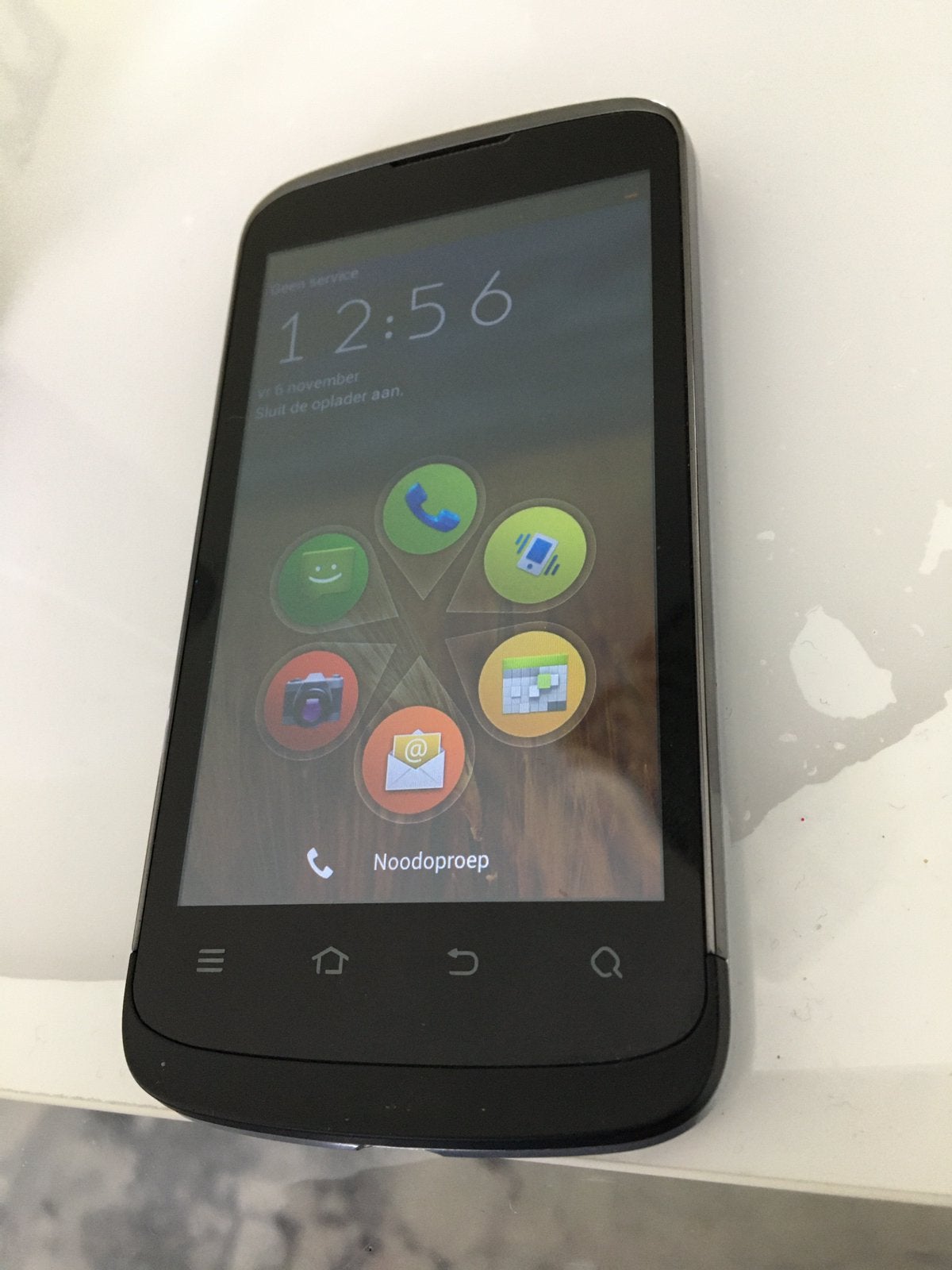 ZTE smartphone met lader zo goed als nieuw, Ophalen, Overige modellen, Zwart, Zo goed als nieuw