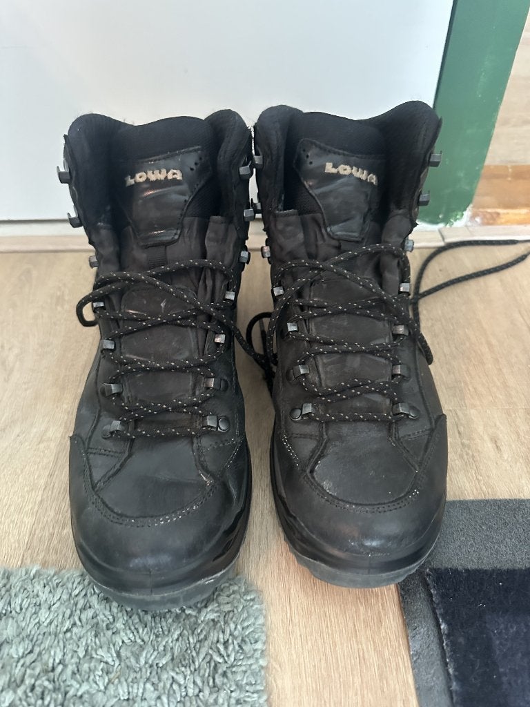 Lowa Renegade Evo Gtx Mid 43.5, Sport en Fitness, Bergsport en Wandelen, Ophalen of Verzenden, Gebruikt, Schoenen