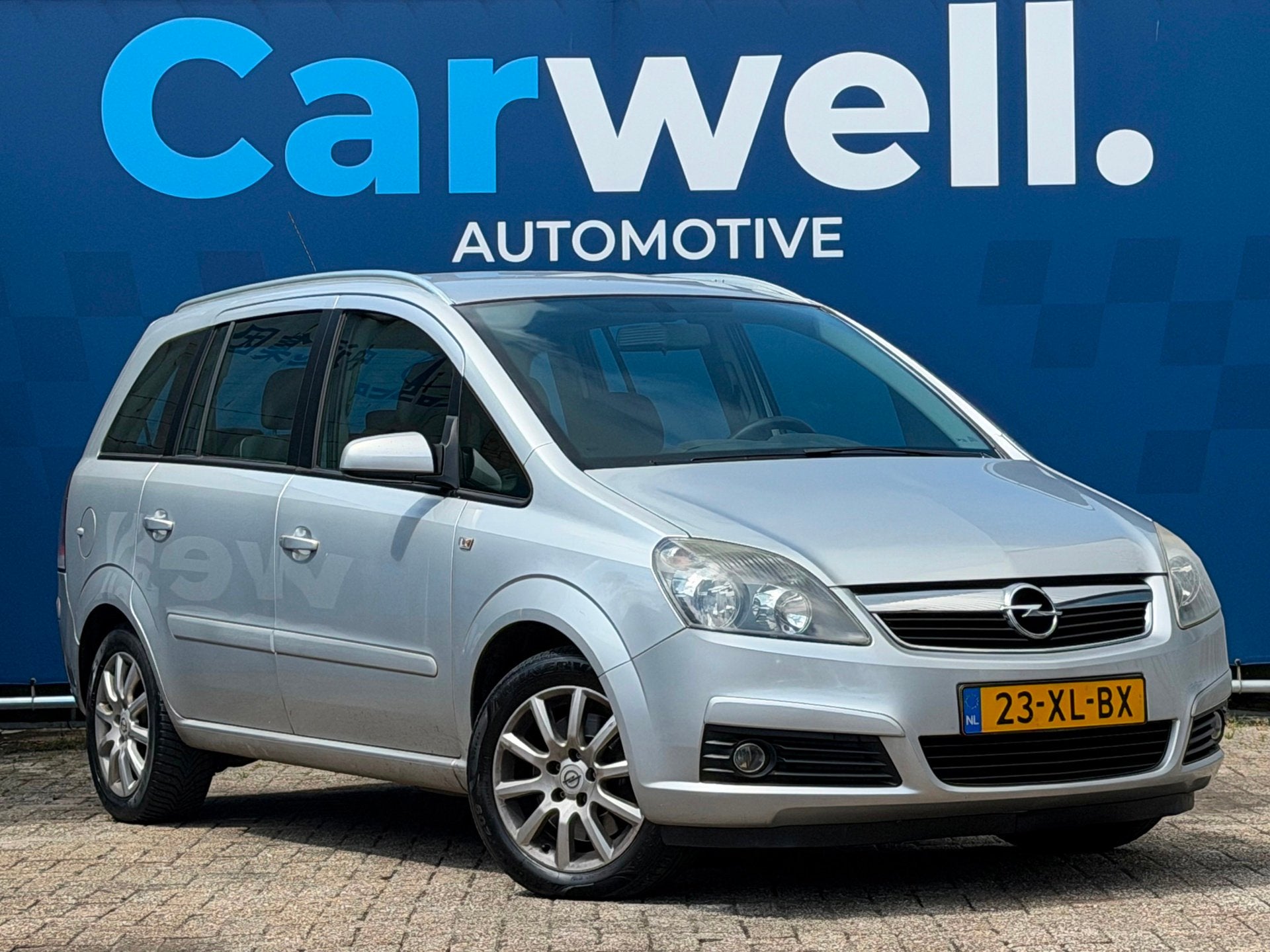Opel Zafira 2.2 Temptation|7Persoons|Airco|Cruise|Elektrisch, Auto's, Stof, Gebruikt, Zwart, 4 cilinders