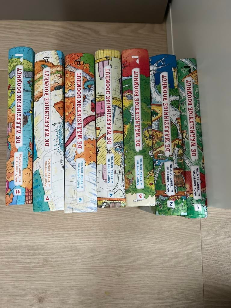 De waanzinnige boomhut leesboeken, Ophalen of Verzenden, Zo goed als nieuw