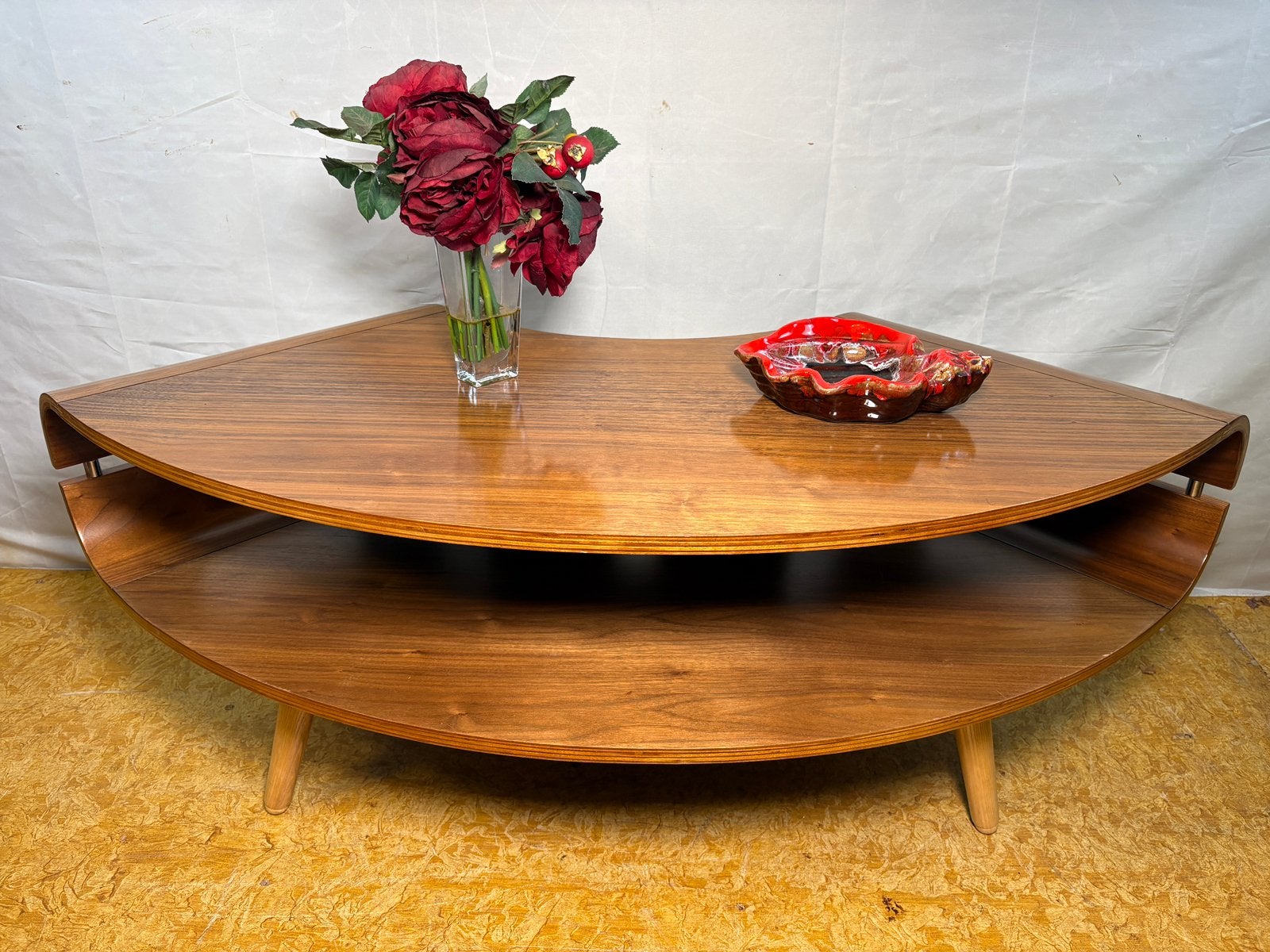 Gratis bezorging!MidCentury stijl Jual Walnut Hoek TV Meubel, 100 tot 150 cm, Ophalen of Verzenden, Minder dan 100 cm, Jual