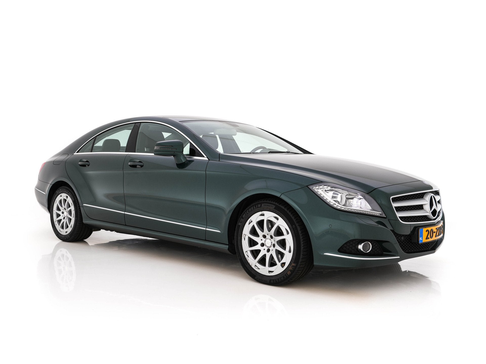 Mercedes-Benz CLS-Klasse 250 CDI Aut. *LEATHER | XENON | NAV, Auto's, Mercedes-Benz, Automaat, Euro 5, Achterwielaandrijving, Gebruikt