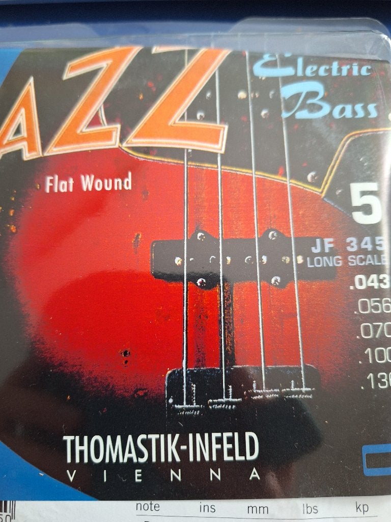 Thomastik-Infeld Jazz Flatwound snaren voor elektrische bas, Muziek en Instrumenten, Ophalen of Verzenden, Nieuw, Elektrische basgitaar