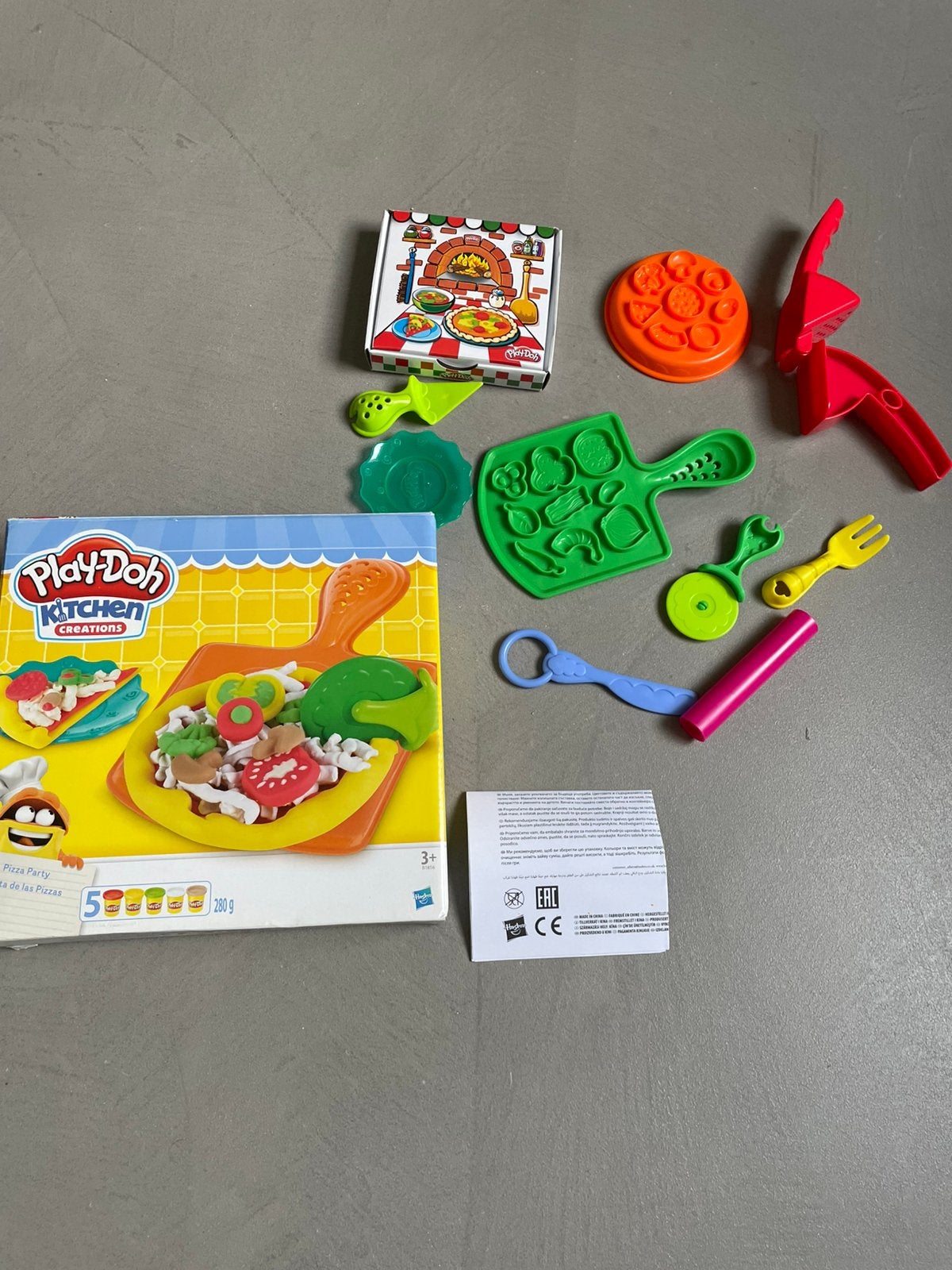 Play-Doh klei onderdelen en vormen pizza, Ophalen of Verzenden, Zo goed als nieuw