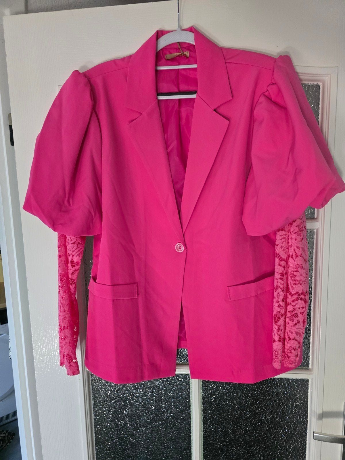 Nieuw blazer met kant fuchsia 40 42 44 SALE, Kleding | Dames, Ophalen of Verzenden, Nieuw, Maat 42/44 (L), Roze