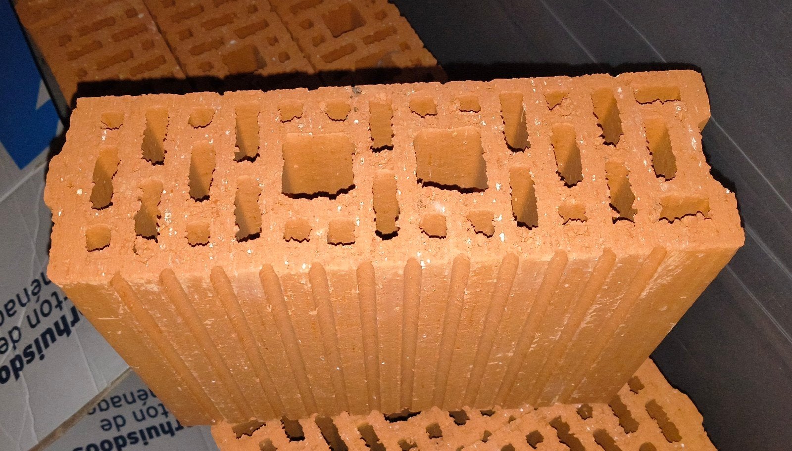 Gratis: 25x Porotherm/Uniblock 230 x 300 x 100mm, Ophalen, Nieuw, Overige typen