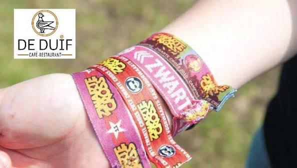 Gezocht Zwarte Cross festival bandje 2008, Ophalen of Verzenden, Kleding
