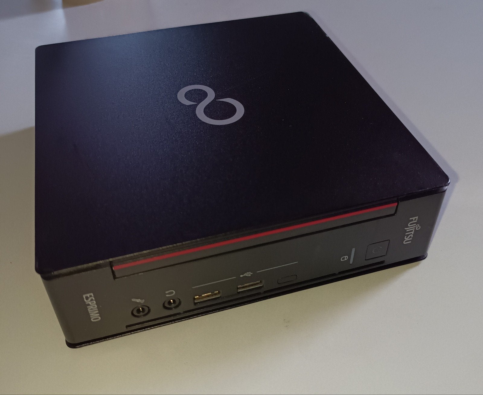 Fujitsu Esprimo Q556 Energy Zuinige en stille  mini PC, Computers en Software, Desktop Pc's, Verzenden