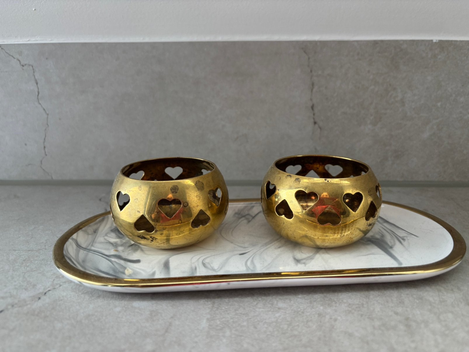 Vintage messing waxinelichthouders ~ hartjespatroon ️, Ophalen of Verzenden, Overige materialen