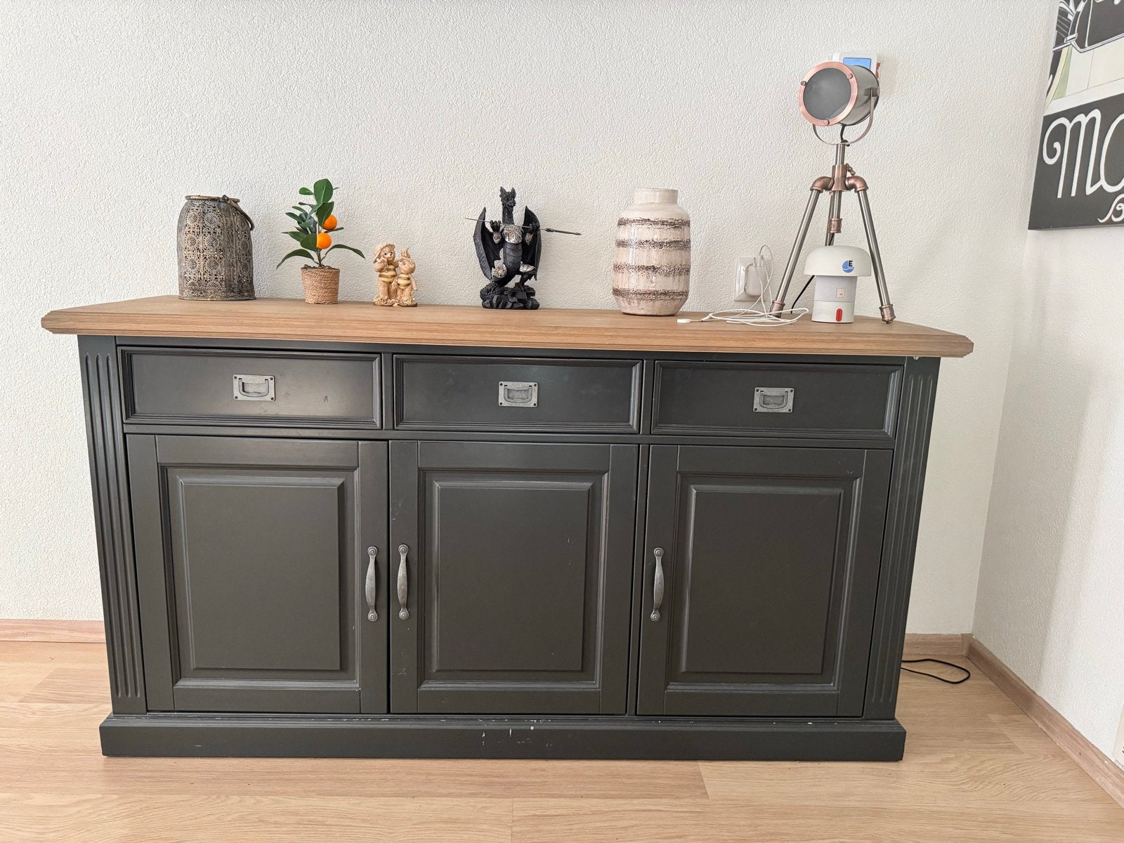 Stijlvol dressoir met 3 laden en 3 deuren, Ophalen, Gebruikt, 150 tot 200 cm, Met lade(s)