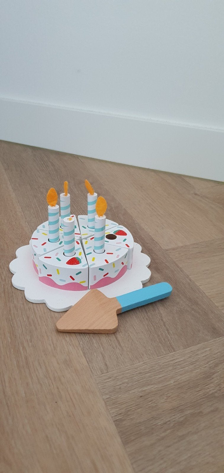 Houten Verjaardagstaart Speelgoed met Kaarsjes en Schepje, Kinderen en Baby's, Ophalen of Verzenden, Zo goed als nieuw, Overige typen