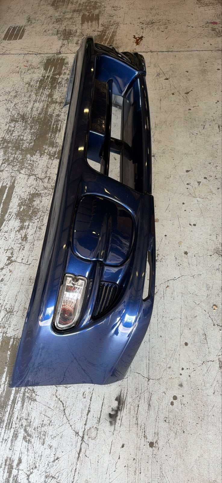 Subaru impreza gt turbo facelift bumper - Donkerblauw, Auto-onderdelen, Carrosserie en Plaatwerk, Gebruikt, Voor, Bumper, Ophalen