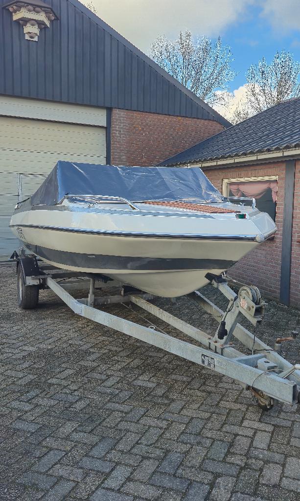 Speedboot met trailer, Watersport en Boten, Speedboten, Ophalen, Gebruikt, Binnenboordmotor, 70 tot 120 pk
