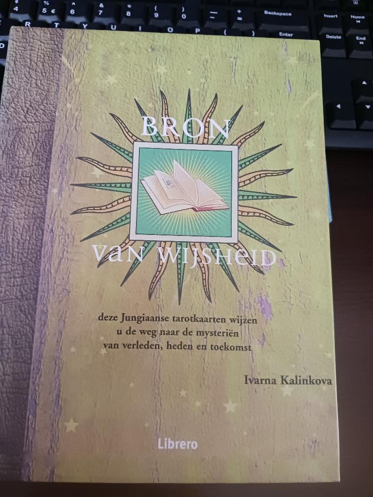bron van wijsheid, Ophalen, Tarot of Kaarten leggen, Overige typen, Auteur:  I. Kalinkovan