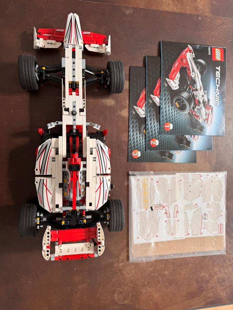 Lego Technic Formule 1 Raceauto 42000, Kinderen en Baby's, Speelgoed | Duplo en Lego, Lego, Ophalen of Verzenden, Zo goed als nieuw