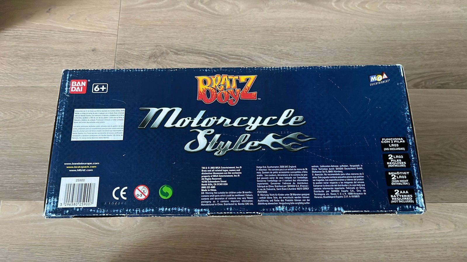 Bratz Cade motorcycle style Nrfb, Verzamelen, Poppen, Ophalen of Verzenden, Zo goed als nieuw, Fashion Doll