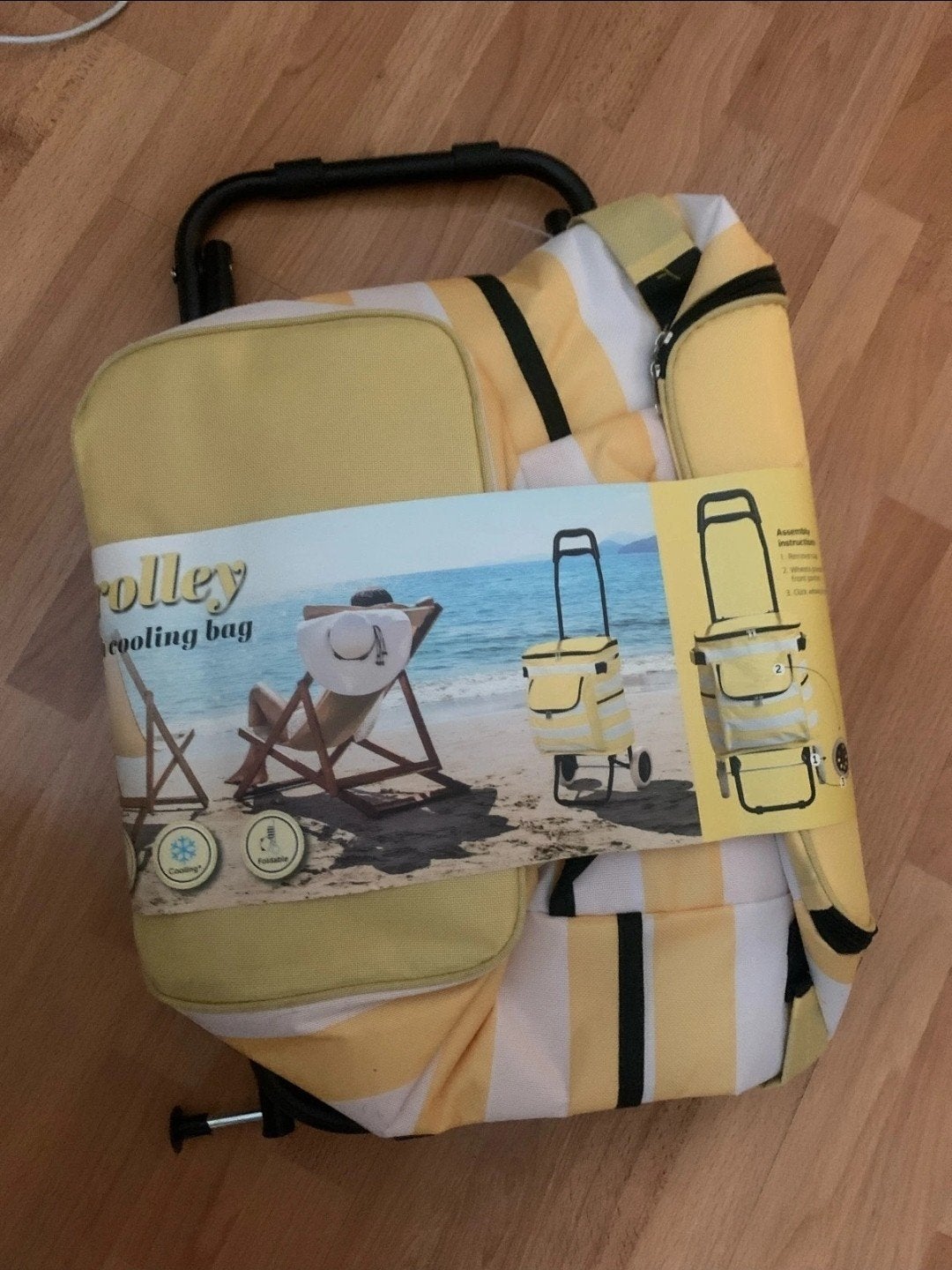 Mooie Koeltas Trolley voor Strand - Geel/Wit Gestreep, Ophalen of Verzenden