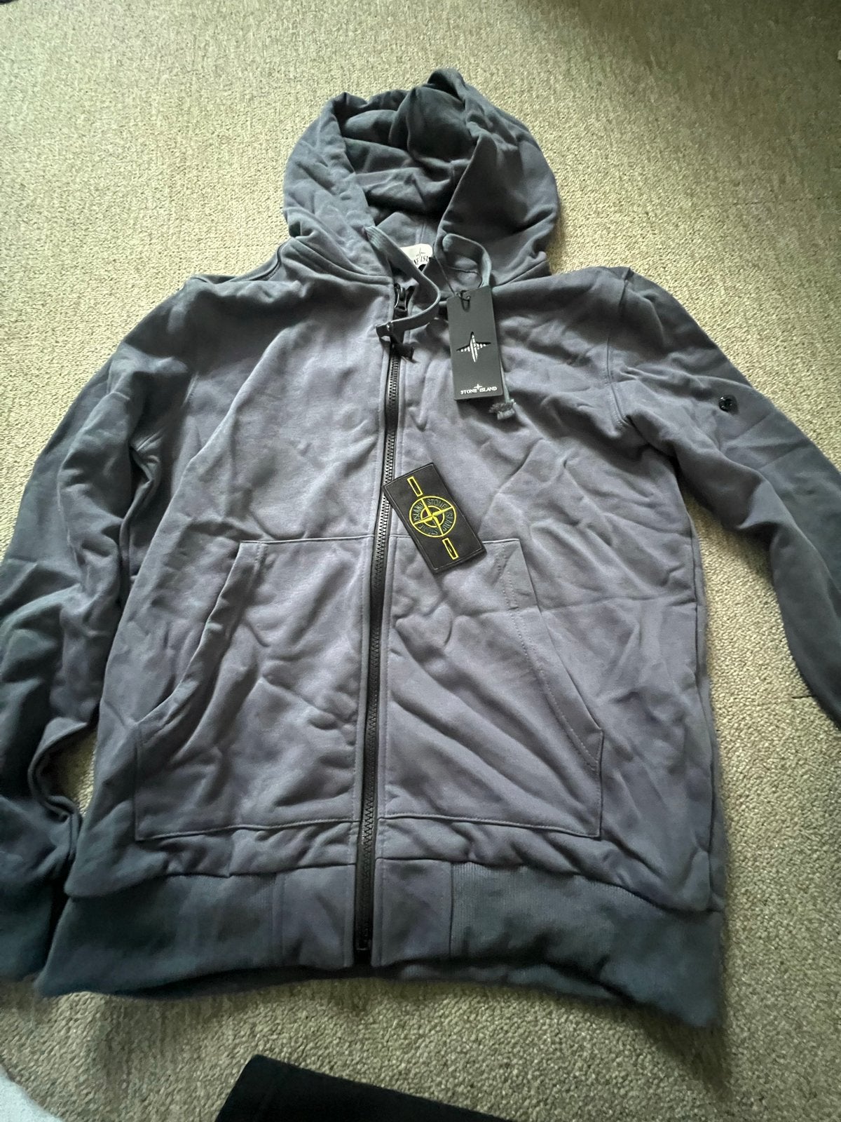 Stone Island Hoodie met rits - Nieuw met labels, Kleding | Heren, Overige Herenkleding, Ophalen of Verzenden, Nieuw