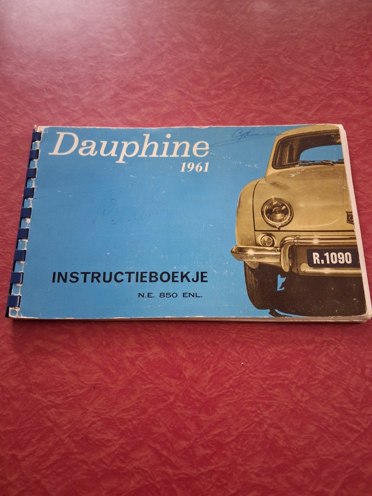 Renault Dauphine Instructieboekje 1961 - Goede Staat, Ophalen of Verzenden