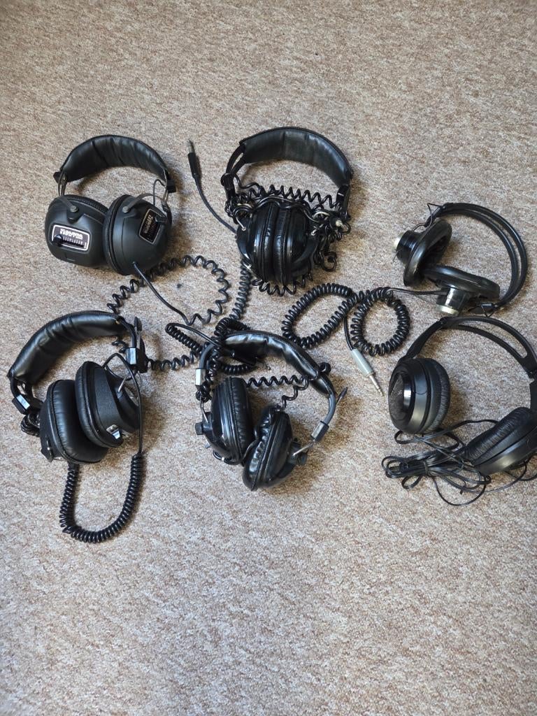 Diverse koptelefoons 5 x vintage en 1 nieuwere, Ophalen of Verzenden, Gebruikt, Overige merken