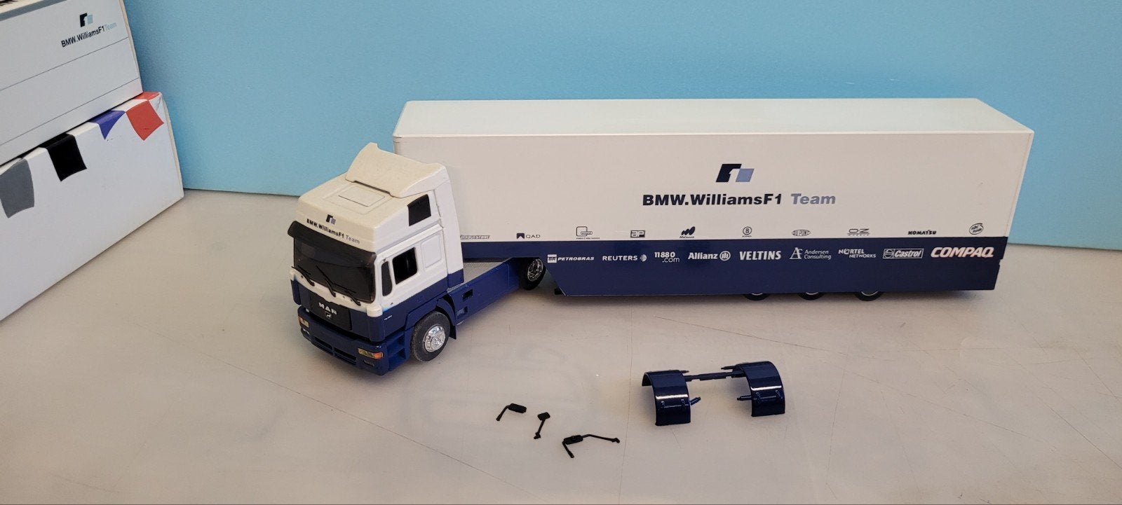 Eligor MAN truck met trailer BMW Williams F1 Tram, Ophalen of Verzenden, Zo goed als nieuw, Bus of Vrachtwagen, Overige merken