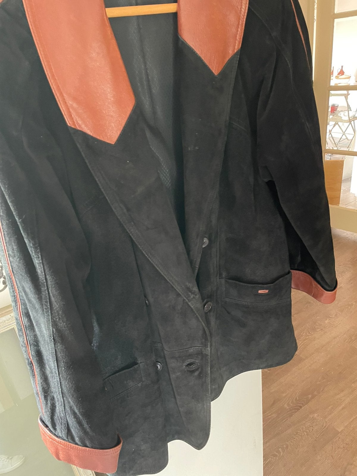 VINTAGE SUEDE JAS, Kleding | Dames, Verzenden, Zo goed als nieuw, Maat 42/44 (L), Bruin