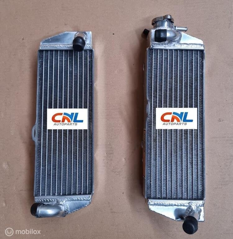 Radiateur 98-08 Husqvarna TE 410/570/610;SM 610;SMR 570/, Nieuw, Ophalen of Verzenden