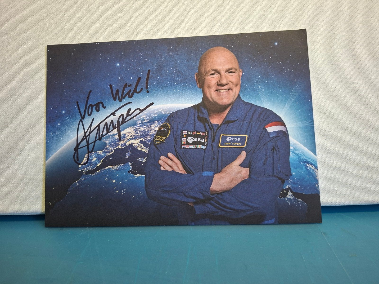 ANDRE KUIPERS ASTRONAUT., Verzenden, Nieuw, Foto of Kaart, Gesigneerd