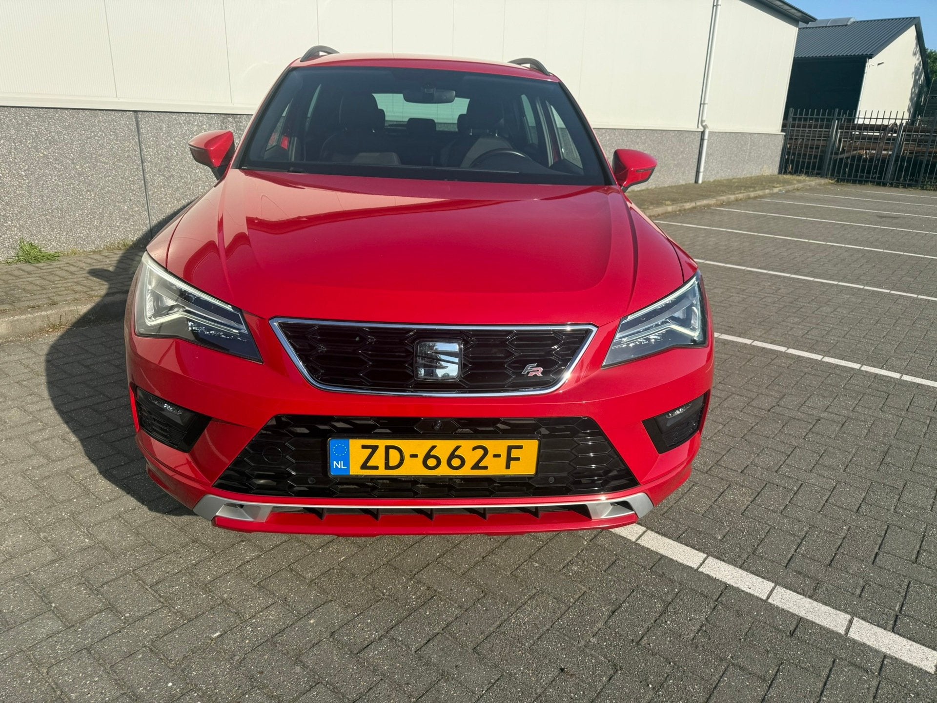 Seat Ateca 1.5 TSI FR Business Intense automaat 360 camera N, Auto's, 4 cilinders, Origineel Nederlands, Bedrijf, 1600 kg