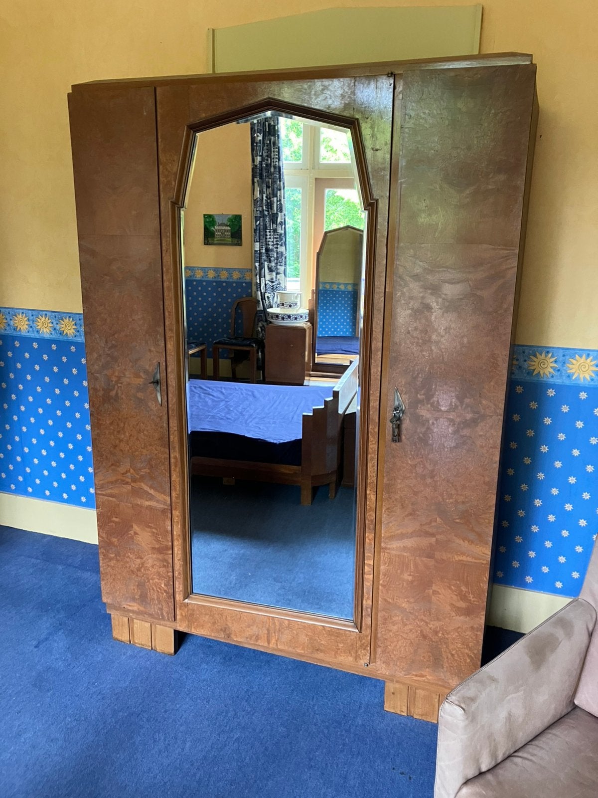 Art Deco kledingkast met spiegel, Ophalen