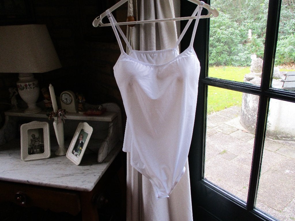 mj/NIEUW! Body maat 44 XL cup C/D van ZEEMAN/spierwit, Zeeman, Verzenden, Wit, Body of Korset