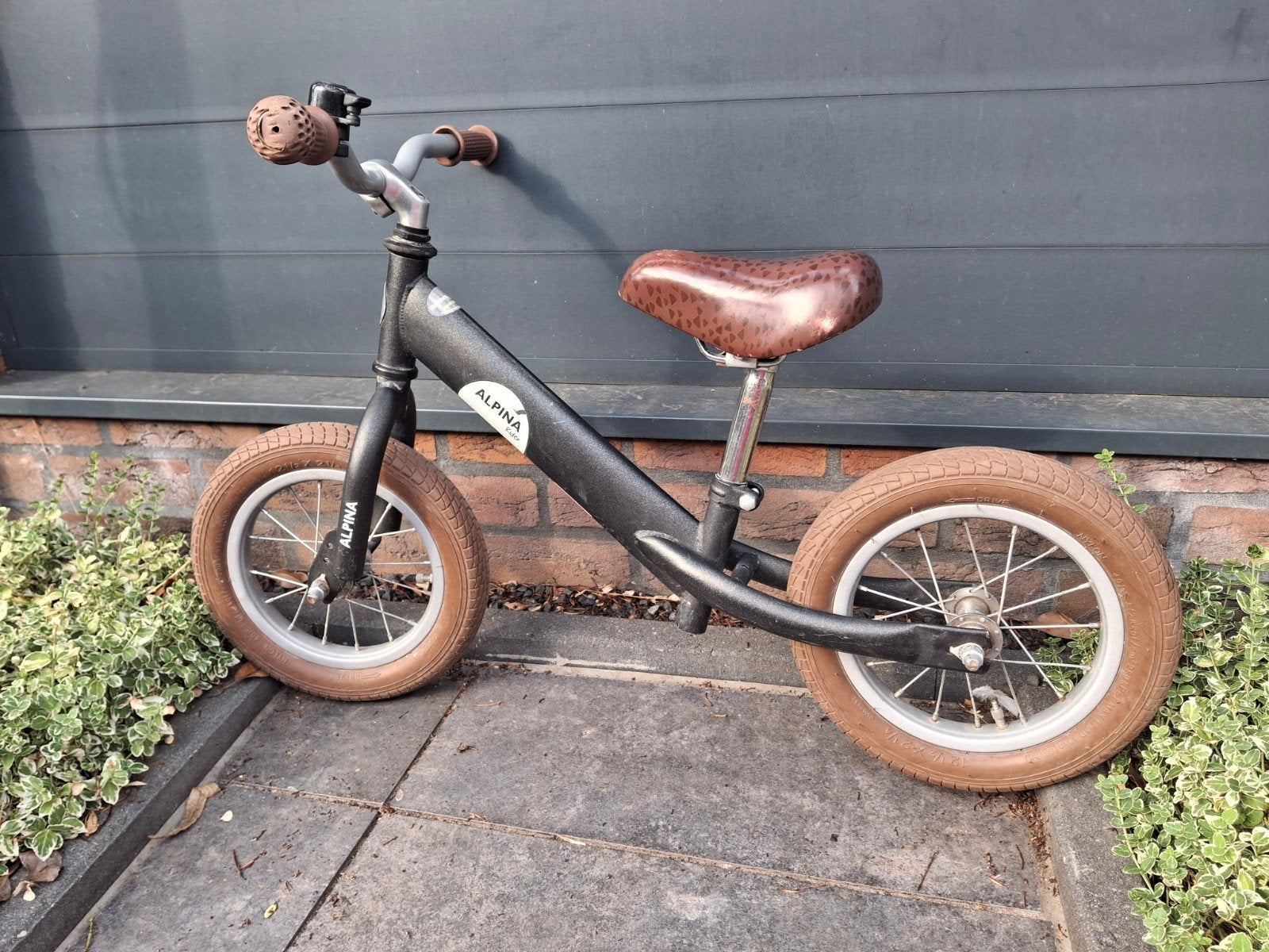 Alpina loopfiets 12,5 inch - Zwart/bruin, Ophalen, Gebruikt, Minder dan 16 inch, Alpina