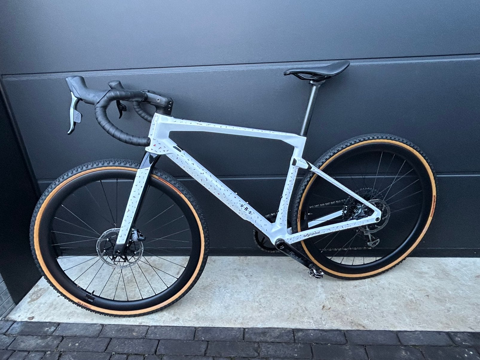 BMC URS 01 TWO Gravelbike maat M nieuw, 10 tot 15 versnellingen, Zo goed als nieuw, Schijfrem, 53 tot 57 cm