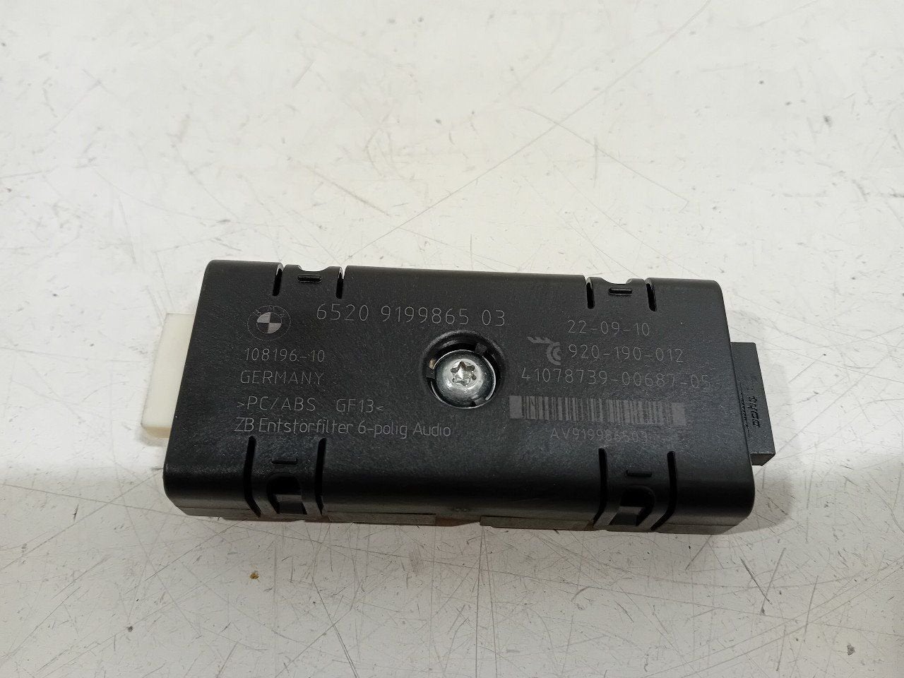 Antenne versterker BMW 5 serie, Ophalen of Verzenden, Van der Ven Autorecycling B.V., Onderdelen@venauto.nl, Ettenseweg 76, 4706 PB Roosendaal, The Netherlands