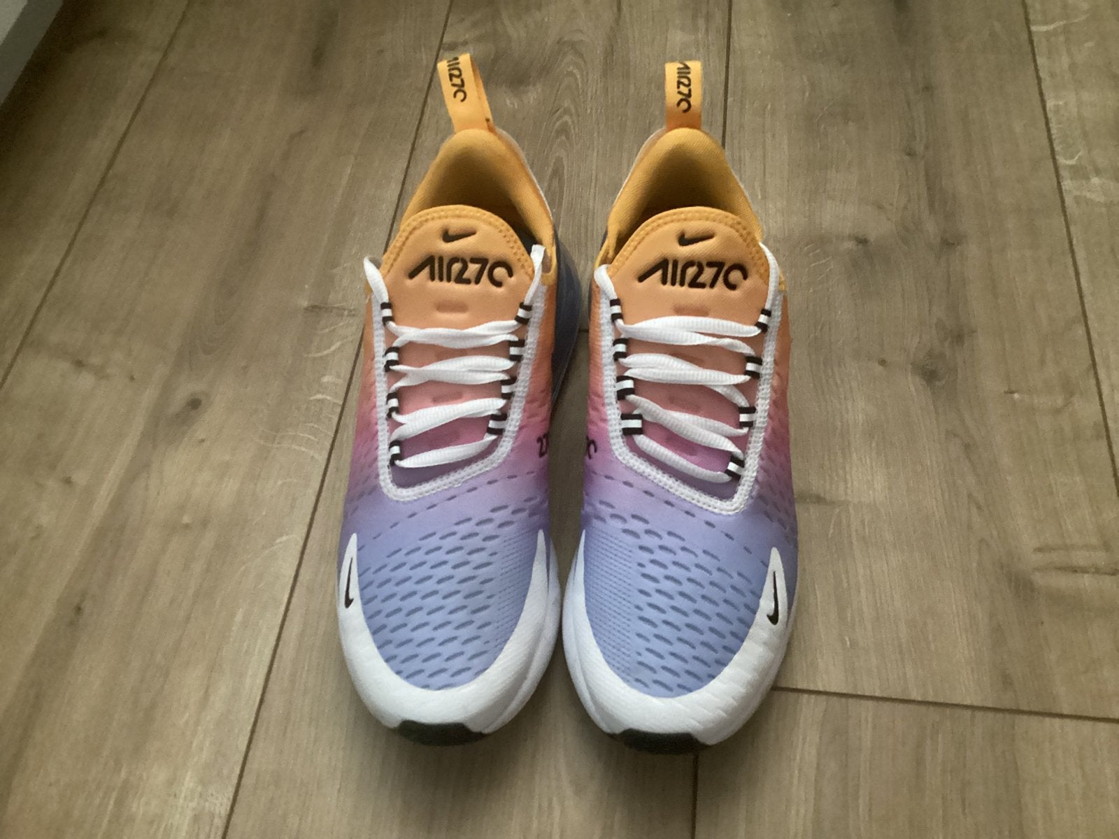 NIKE SNEAKERS NIKE AIR MAX 2️⃣7️⃣0️⃣ 🌞, Ophalen, Zo goed als nieuw, Overige kleuren