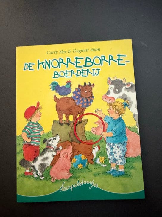 De Knorrebore-boerderij - Carry Slee & Dagmar Stam, Boeken, Ophalen of Verzenden, Gelezen, Fictie algemeen