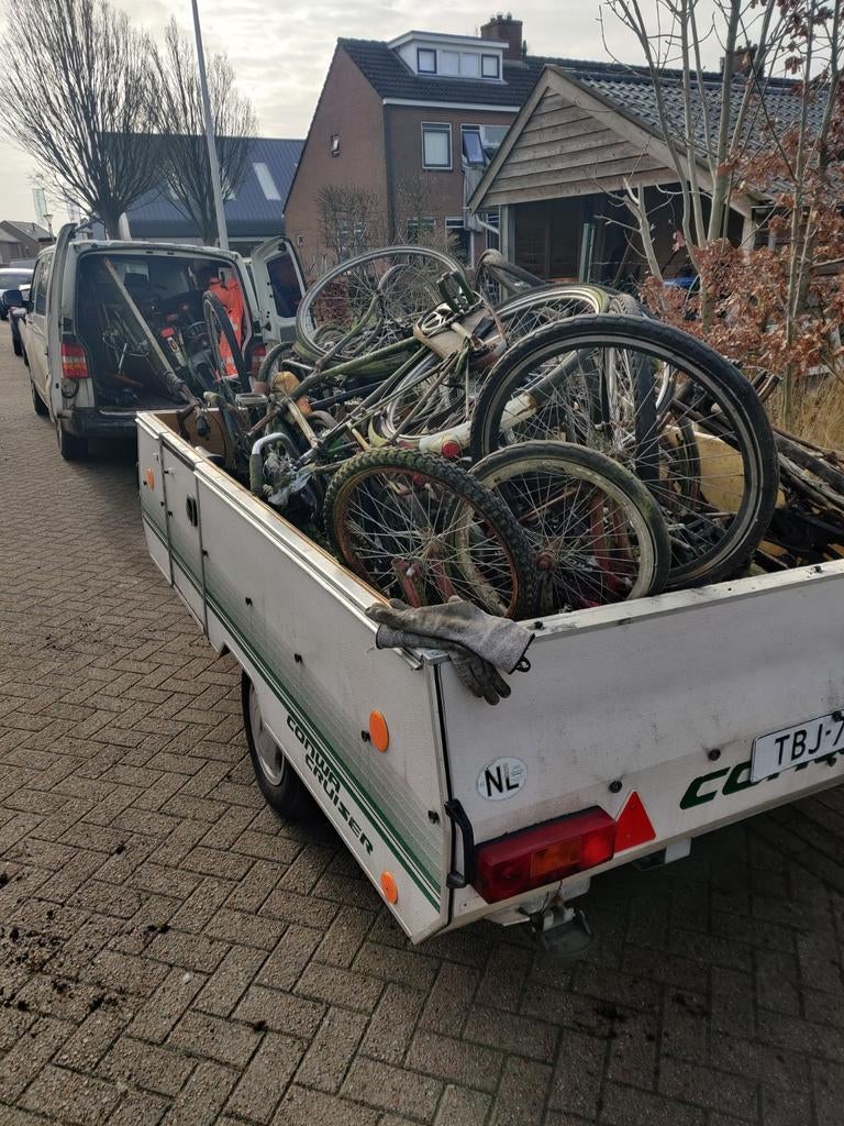 Gevraagd oudijzer gratis, Ophalen