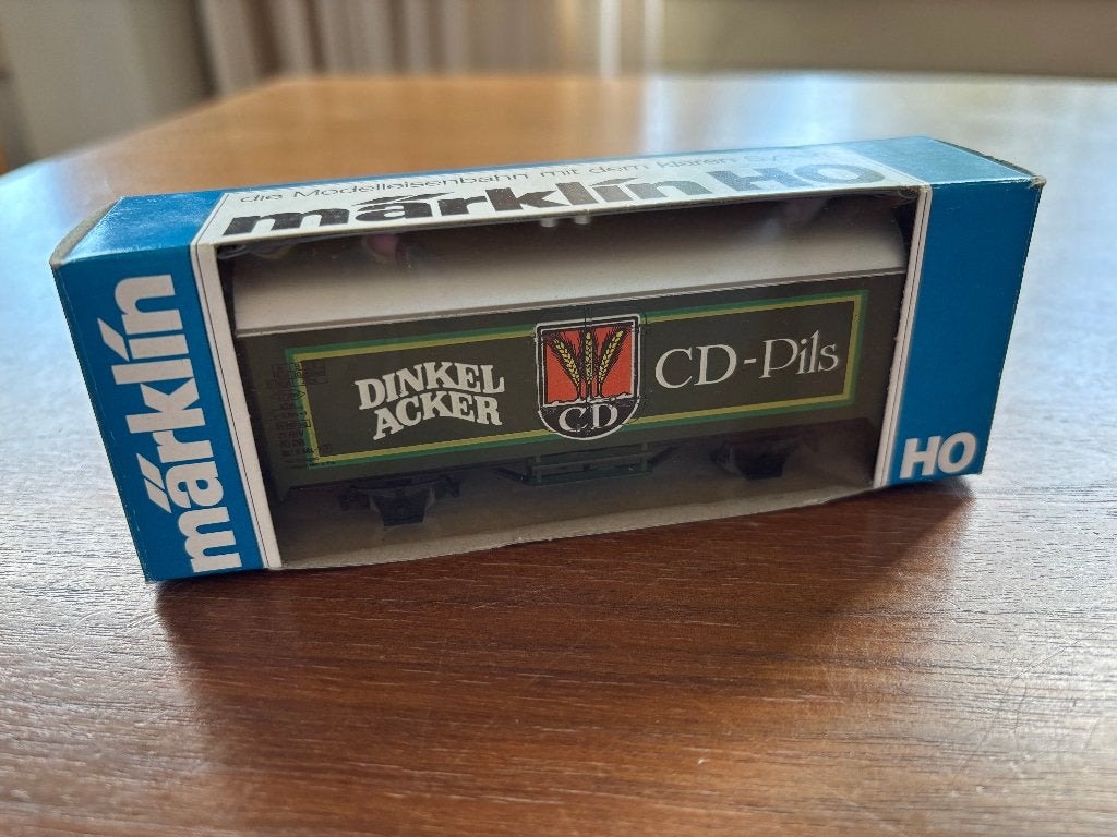 Màrklin bierwagon Dinkelacker 4436, Wisselstroom, Wagon, Ophalen of Verzenden, Zo goed als nieuw