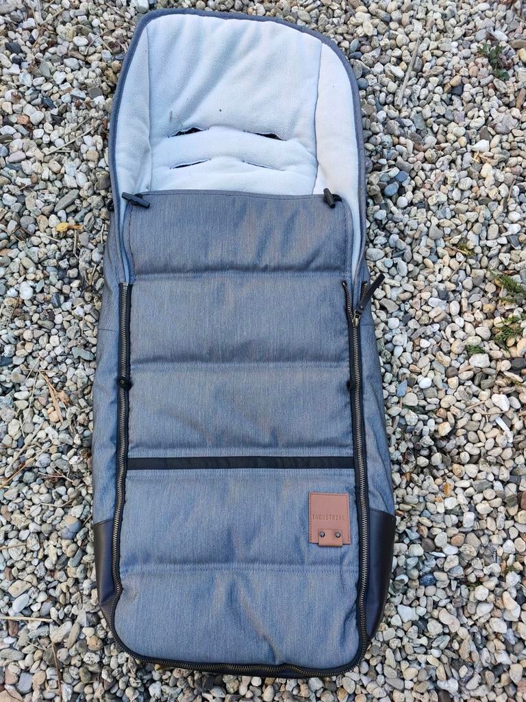 Wandelwagen trappelzak Jeans Kleur, Kinderen en Baby's, Kinderwagens en Combinaties, Ophalen, Zo goed als nieuw, Mutsy