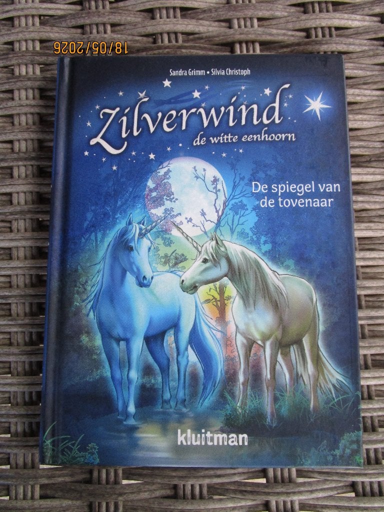 Zilverwind: De Spiegel van de Tovenaar - Eenhoorn Avontuur, Sandra Grimm, Silvia Christoph, Fictie algemeen, Ophalen of Verzenden