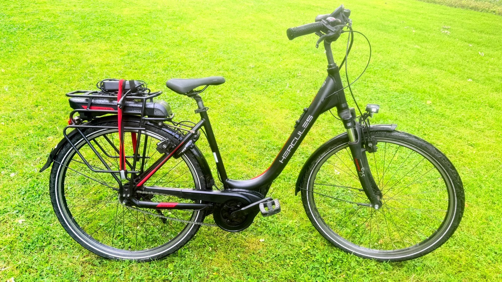 I.z.g.st Elektrische fiets Hercules Robert F7 Bosch 52cm, Gebruikt, 51 tot 55 cm, 50 km per accu of meer, Ophalen