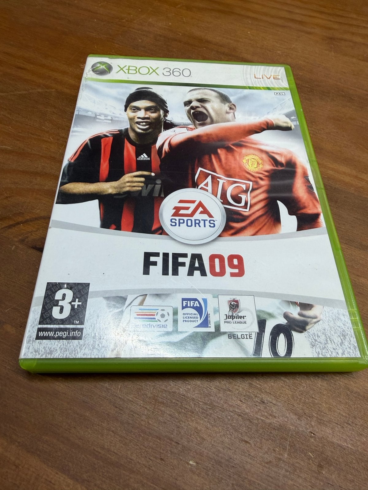 FIFA 09 Xbox 360 - Voetbalgame, Eén computer, Ophalen of Verzenden, Zo goed als nieuw, Sport