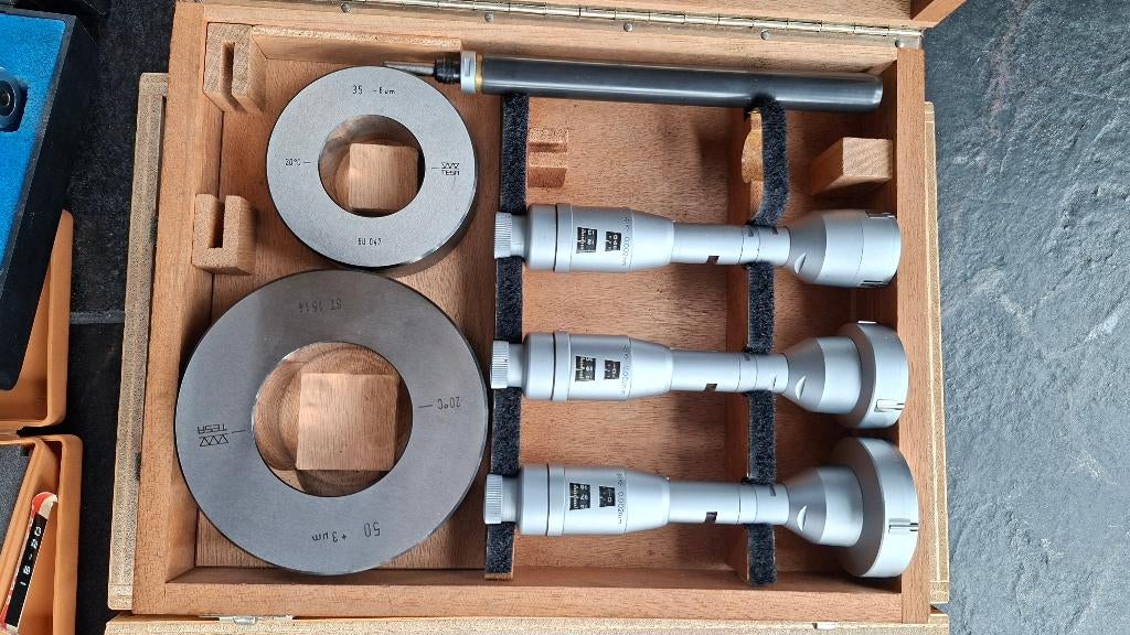 TESA en Mitutoyo driepunt binnenmicrometers, Ophalen of Verzenden, Nieuw, Multimeter