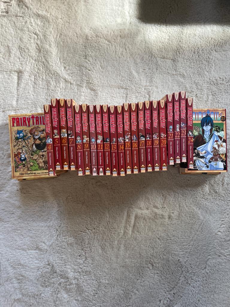 Fairy Tail Manga Deel 1-27 (Engels), Meerdere comics, Ophalen of Verzenden, Zo goed als nieuw, Japan (Manga)
