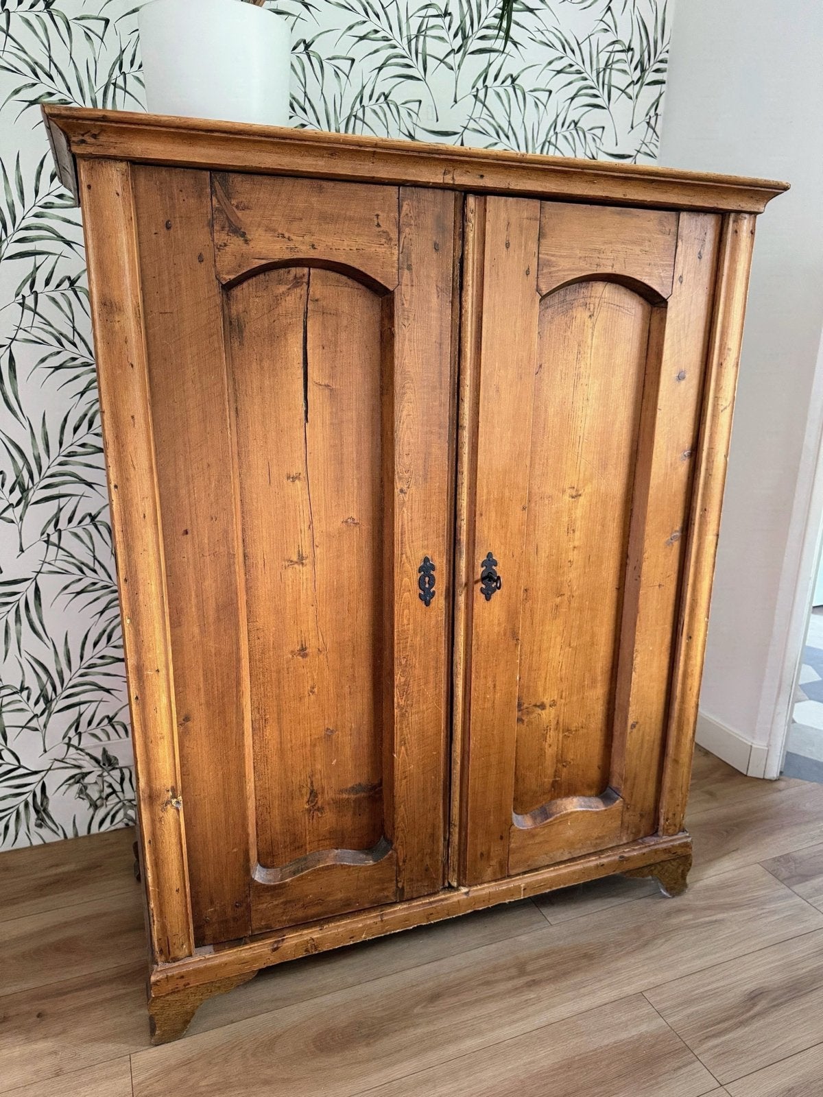 Antieke grenen kast met 3 legplanken, Antiek en Kunst, Ophalen