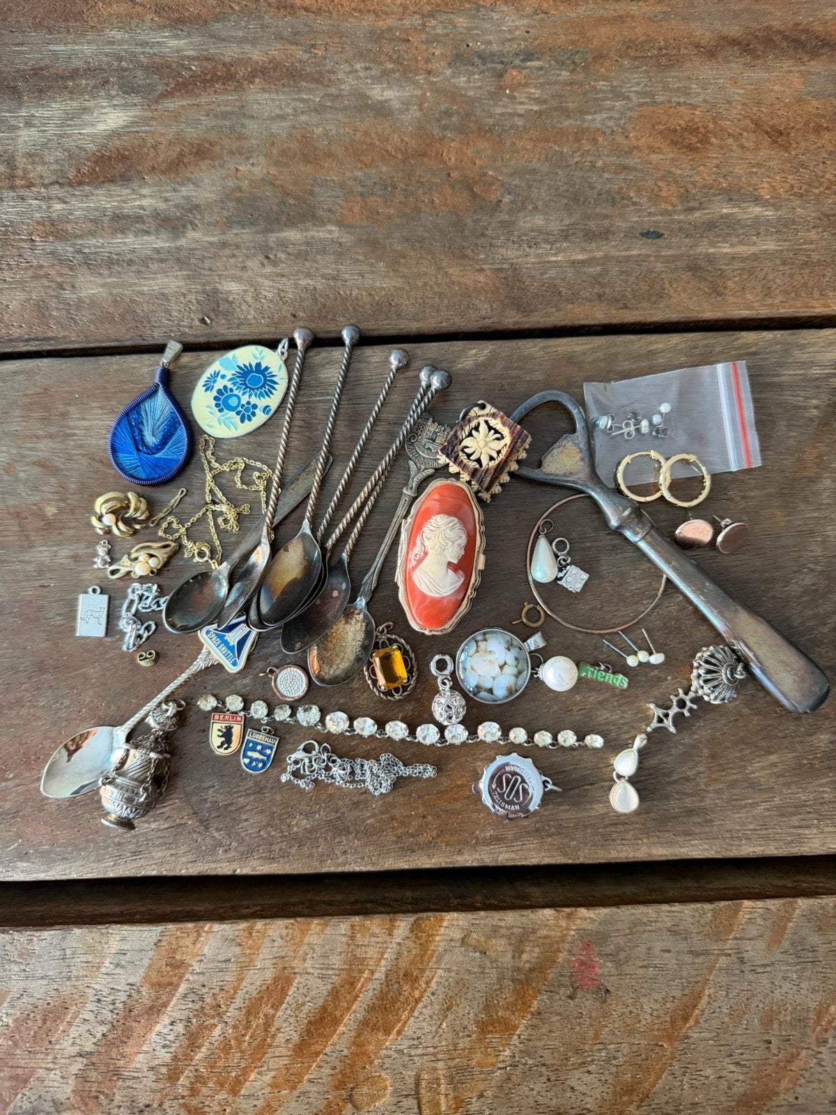 Lot sieraden, lepeltjes en doosje, Ophalen of Verzenden, Gebruikt, Overige kleuren, Overige materialen