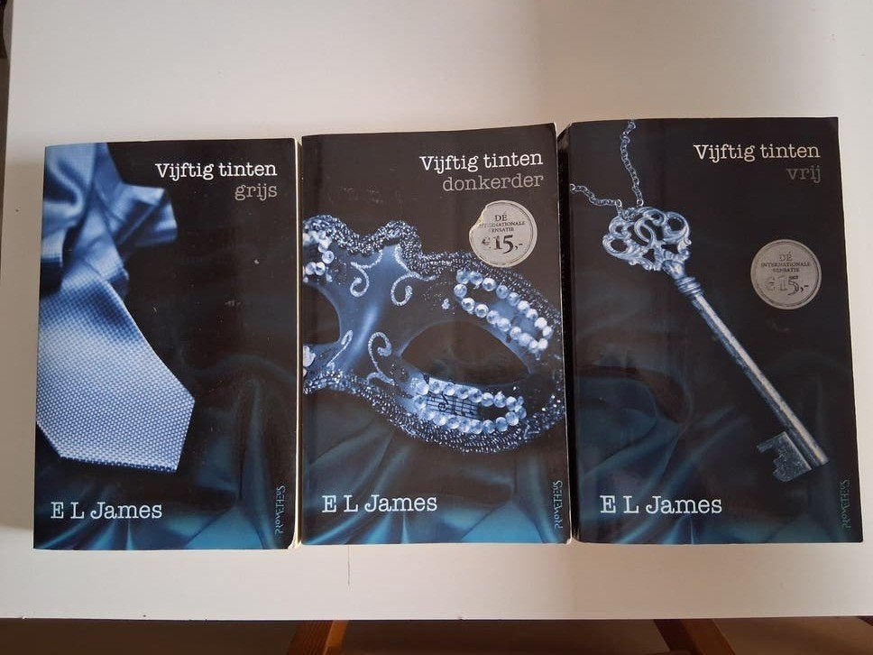 Vijftig tinten trilogie E.L. James (grijs, donkerder, vrij), Boeken, Ophalen of Verzenden, Gelezen, E.L. James, Nederland