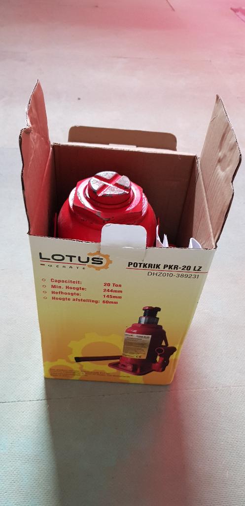 potkrik 20 ton, Ophalen, Zo goed als nieuw, Hydraulisch, Potkrik